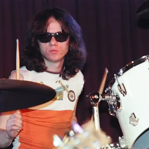 Tommy Ramone